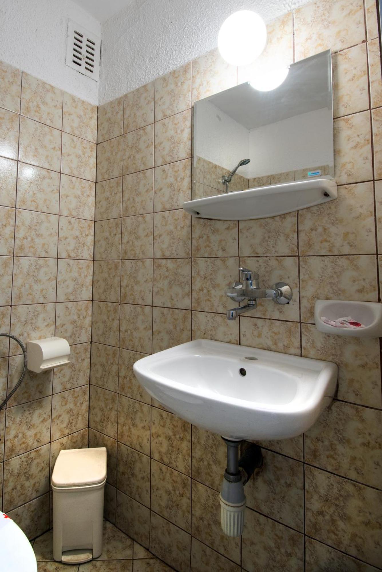 Ariana Hotel Kiten  Habitación foto